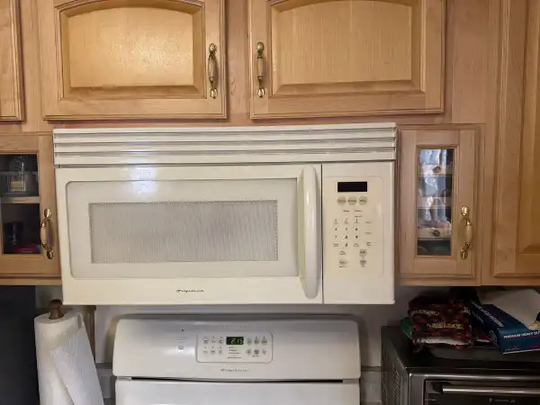 Repair of microwave ovens